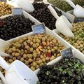 Les olives au marché